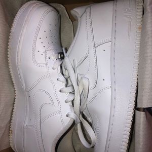 White nike Air Force Ones